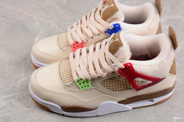 Bmlin Are the Wild (GS) Jordan Things Where DH0572-264 Retro 4 0821